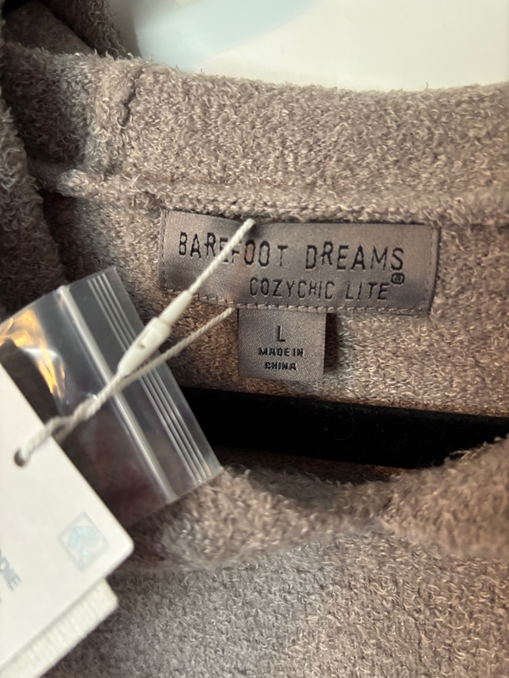 Barefoot Dreams Cozy Chic Lite Men's Hoodie Large NWT in Beach Rock - Picture 7 of 7